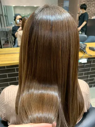 セミロング カラー WISTERIA P LUS1 ikumiのヘアスタイル