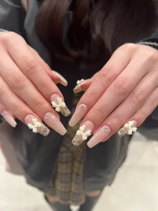 ネイル HAIR & FACE EDGE（エッジ）所属・kiki ._.nailのネイルデザイン