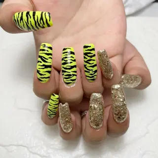 ネイル Nail Blue512所属・Nailist MINORIのネイルデザイン