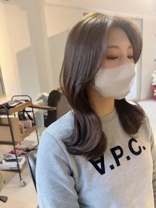 セミロング Mirror'所属・韓国ヘア/ショート 押本恵一のヘアスタイル