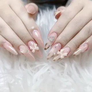 ネイル ANH NAIL ゴテゴテ専門店💎のネイルデザイン
