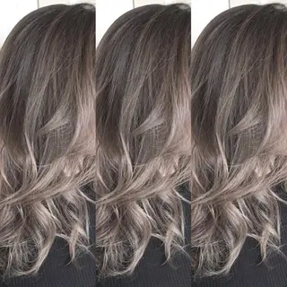 セミロング カラー パーマ ヘアアレンジ tocca所属・毎月通える価格♪ 杉本真基のヘアスタイル