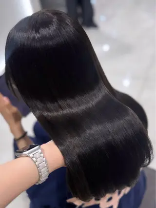 ロング 𝐌𝐢𝐤𝐮/ オタク/暖色カラーのヘアスタイル