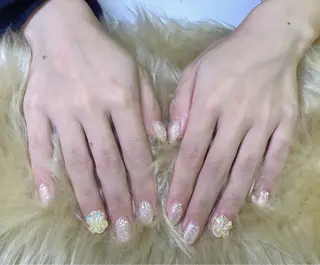 ネイル り オのネイルデザイン