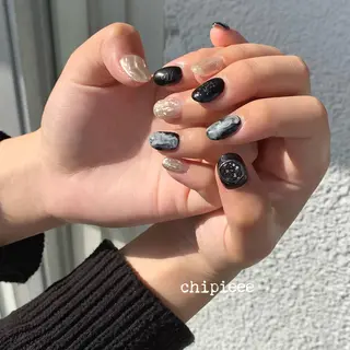 ネイル charme所属・. SHIORIのネイルデザイン