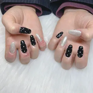 セミロング HANA うるののネイルデザイン