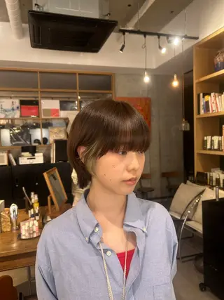 カラー 植田 瑠菜のヘアスタイル