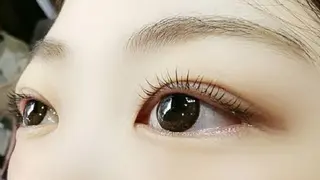 マツエク・マツパ Eyes Cream SAYAKAのマツエク・マツパデザイン