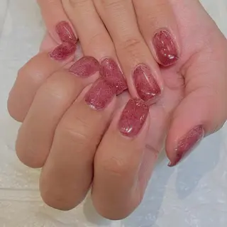 ネイル Laumi NAIL SALON（ラウミーネイルサロン）所属・U Nanaseのネイルデザイン