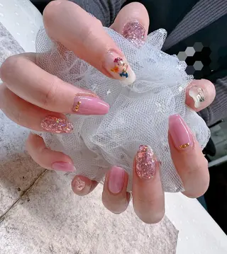 ネイル ビューティーサロン ヘゼリヒのネイルデザイン