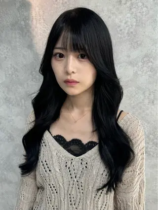 ロング カラー ヘアアレンジ 寒色アイドルカラー JUNOチナツのヘアスタイル