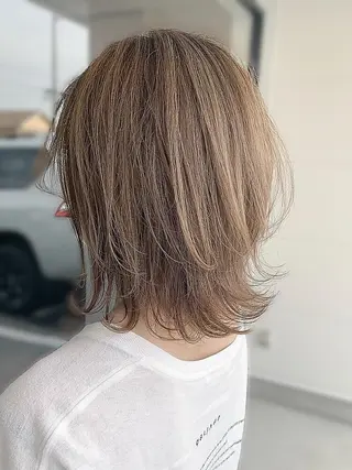 セミロング 有村 涼のヘアスタイル