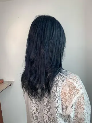 セミロング l-blossom所属・榎本 美雪のヘアスタイル
