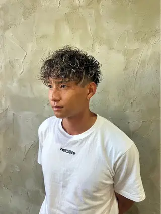 ショート カラー パーマ メンズ ユウト 【メンズ限定】のヘアスタイル