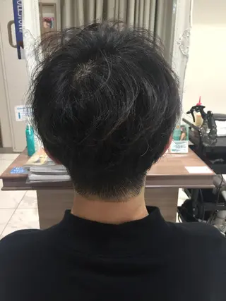 パーマ メンズ 赤阪 優奈のヘアスタイル