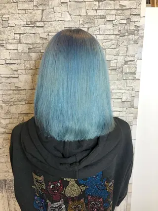 セミロング L'wis所属・🪄🫧ハイトーン/ 乙津茜🐰L'wisのヘアスタイル