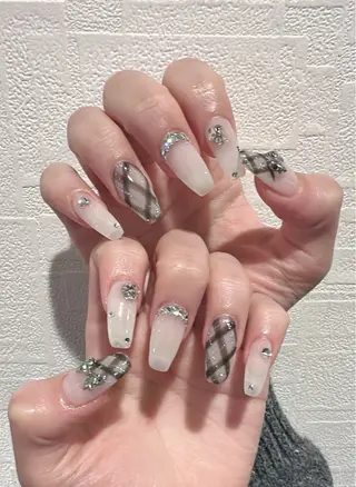 ネイル D-BEAUTY Nailsalonのネイルデザイン