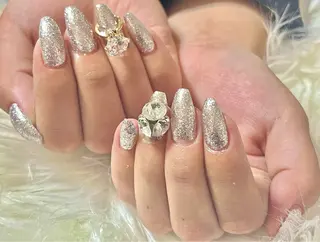 ネイル hohomi .のネイルデザイン