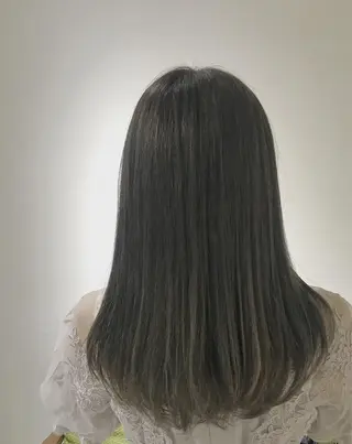 セミロング カラー 年間1500人担当 代表 南一路のヘアスタイル