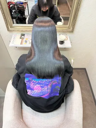 ロング アンナ 髪質改善/縮毛矯正のヘアスタイル