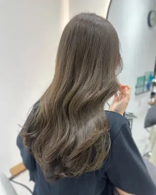 セミロング カラー 韓国ヘア顔周りカット 艶髪ベージュtamaのヘアスタイル