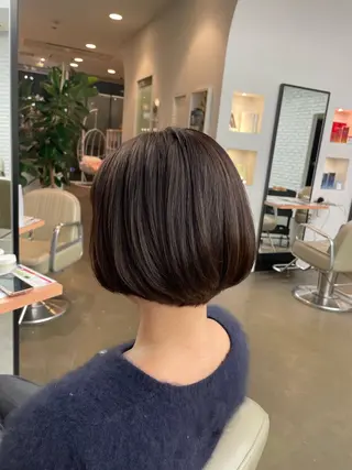 ショート 🍑まき/カット /髪質改善カラー🍑のヘアスタイル