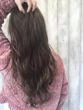 ロング カラー パーマ ヘアアレンジ 韓国ヘア✨グレージュ カラーasamiのヘアスタイル