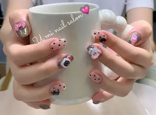 ネイル U·Mi nail salon所属・U·Mi 上野御徒町容のネイルデザイン