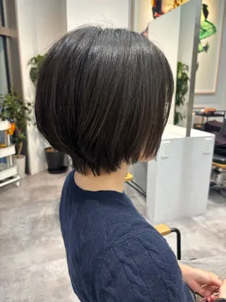 ショート カラー ヘアアレンジ マエダ アズミ🌱のヘアスタイル