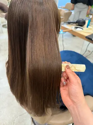 ロング 💛🤍U too e’s 鎌倉🧸のヘアスタイル