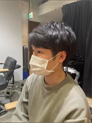 パーマ メンズ 透明感🫧暖色カラー 🍇佐藤愛里のヘアスタイル