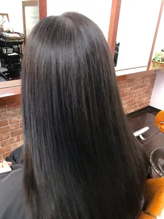 セミロング カラー 桧山 真のヘアスタイル