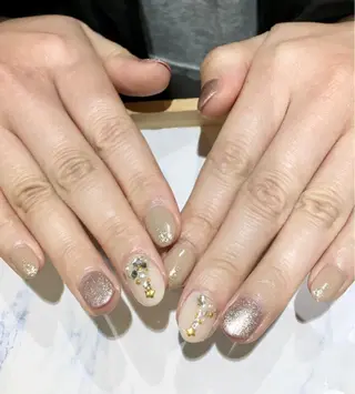 ネイル Nest 平出のネイルデザイン