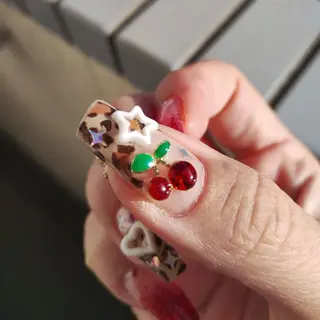 ネイル 424 nailsのネイルデザイン