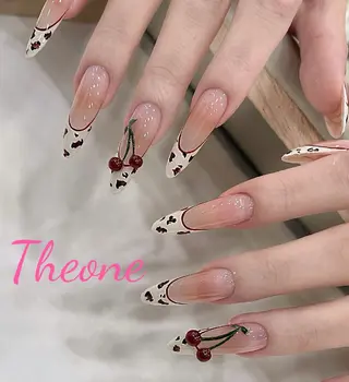 ネイル 橋本 アミのネイルデザイン