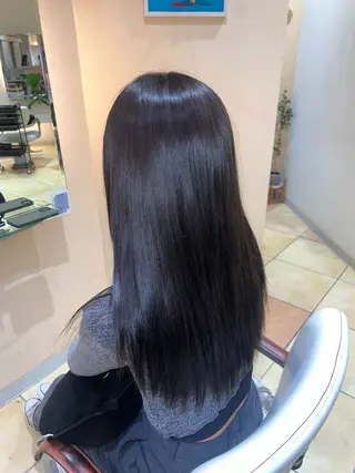 ロング カラー «最高の髪質改善» 艶カラー 惠美のヘアスタイル