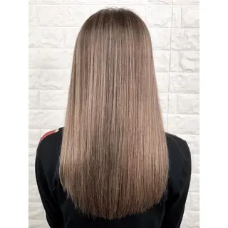 セミロング カラー KIZU 髪質改善 オカルト怪談のヘアスタイル