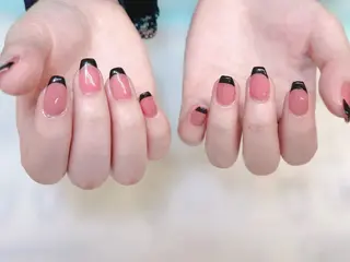 ネイル Alisa nail Timiのネイルデザイン