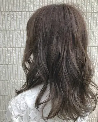 ミディアム カラー 古畑 佑悟のヘアスタイル