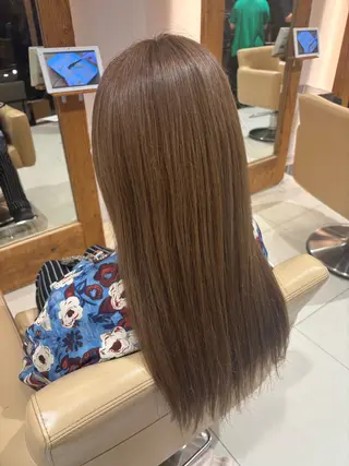 カラー 加藤 礼奈のヘアスタイル
