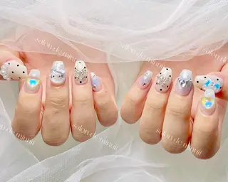 ネイル Salon de Minuit🦩のネイルデザイン