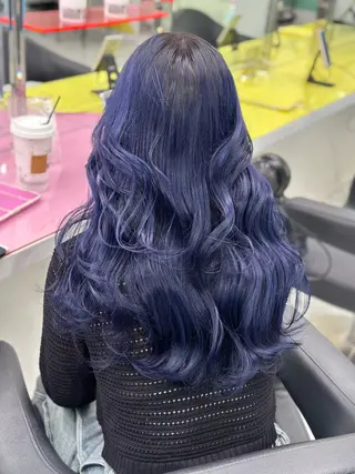 ロング カラー ヘアアレンジ 艶カラー/ハイトーン /レイヤーカットのヘアスタイル