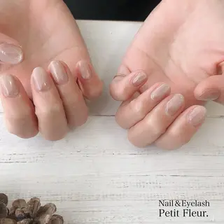 ネイル Petit Fleur所属・青柳 亜梨奈のマツエク・マツパデザイン