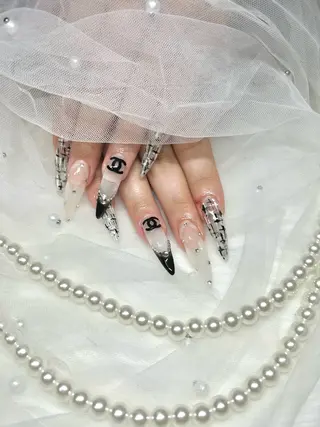 ネイル 【Laule‘a 】のネイルデザイン