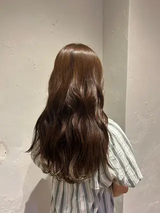 ロング カラー Lilly所属・成田 智彩のヘアスタイル