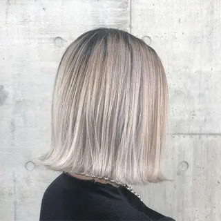 ショート カラー Helm所属・久次米 智人のヘアスタイル