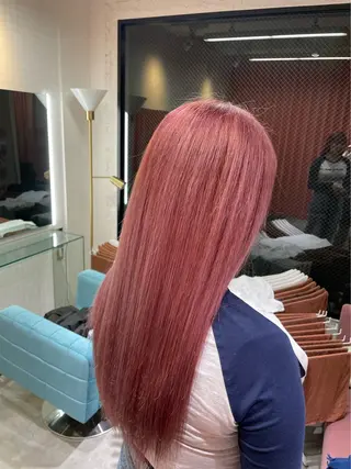 ロング 安井まゆ _Box mico.のヘアスタイル