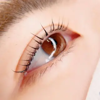 マツエク・マツパ Chante Lily所属・森崎 麗のマツエク・マツパデザイン