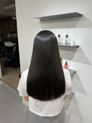 ロング 今井 七虹のヘアスタイル
