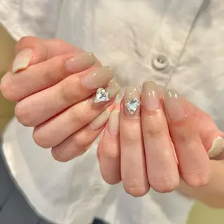 ネイル ⠀ loggy.のネイルデザイン